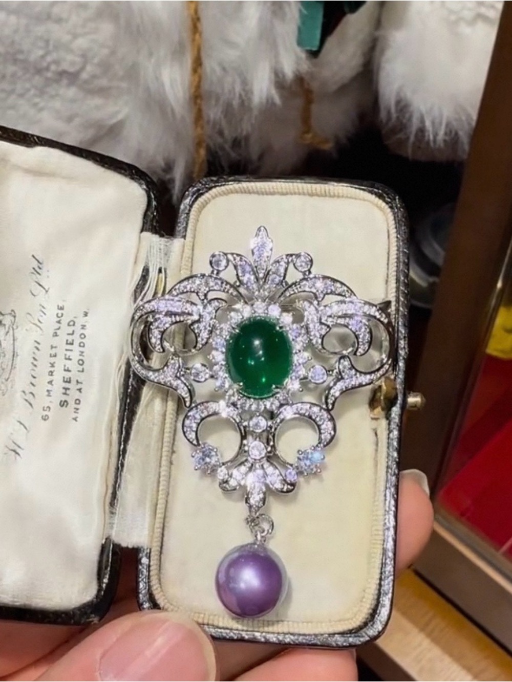 Vintage-Style Green Cabochon and Purple Pearl Drop Brooch